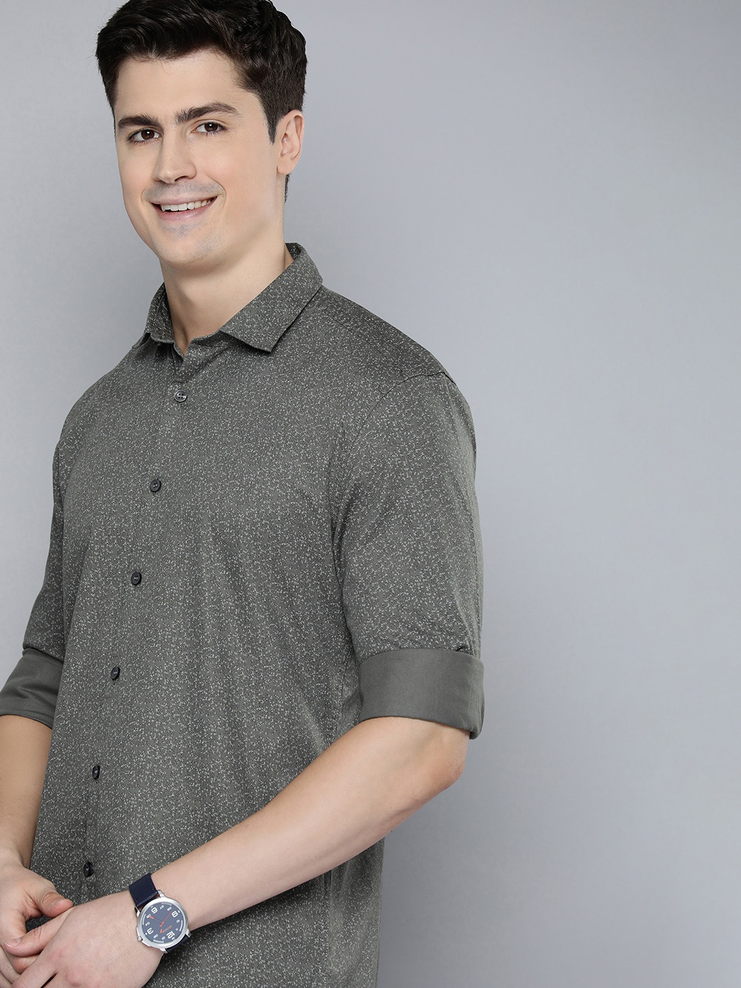 

Mast & Harbour Men Grey Standard Opaque Printed Casual Shirt