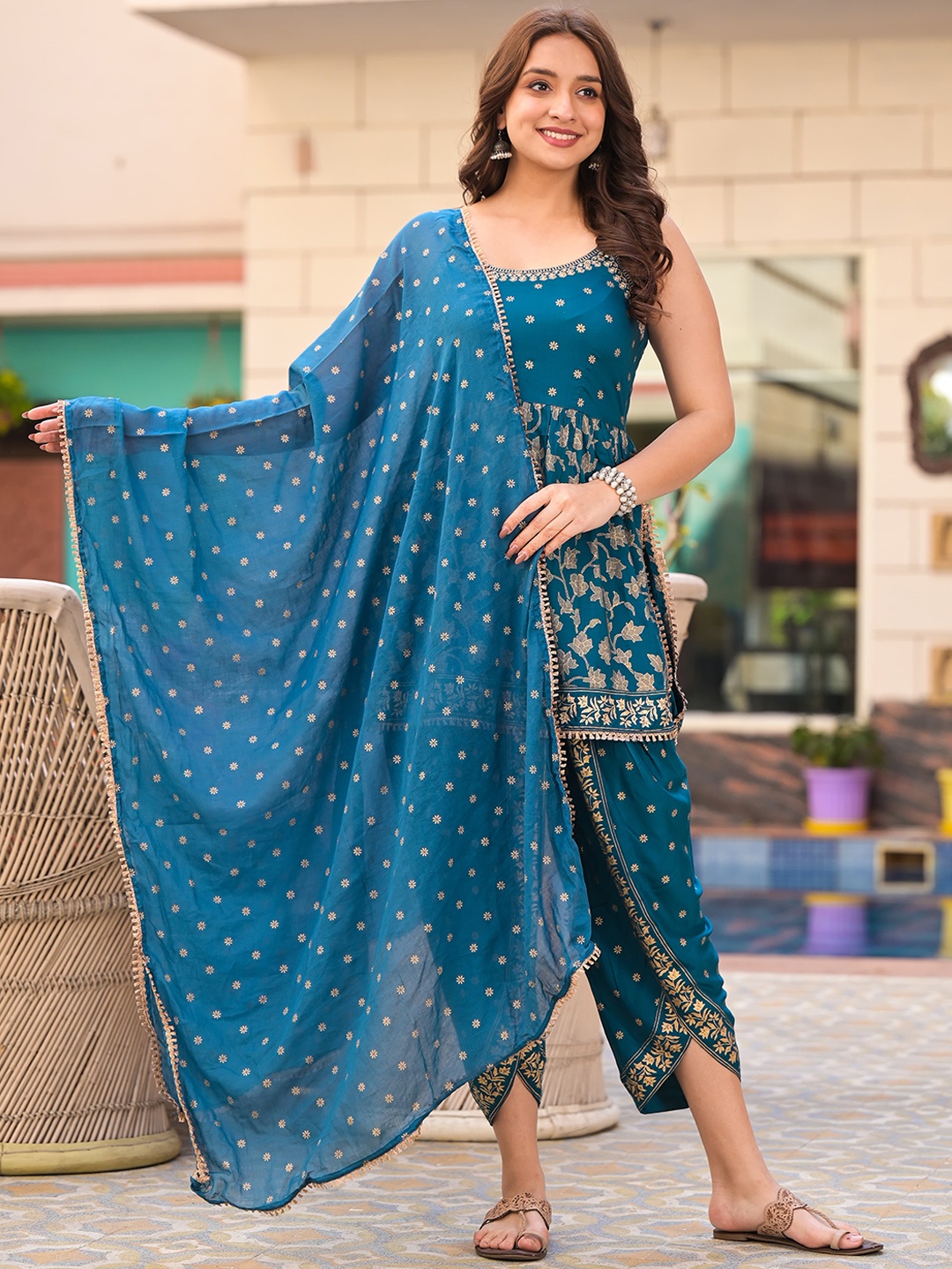 

Ramas Floral Embroidered Kurta With Dhoti Pants & Dupatta, Teal