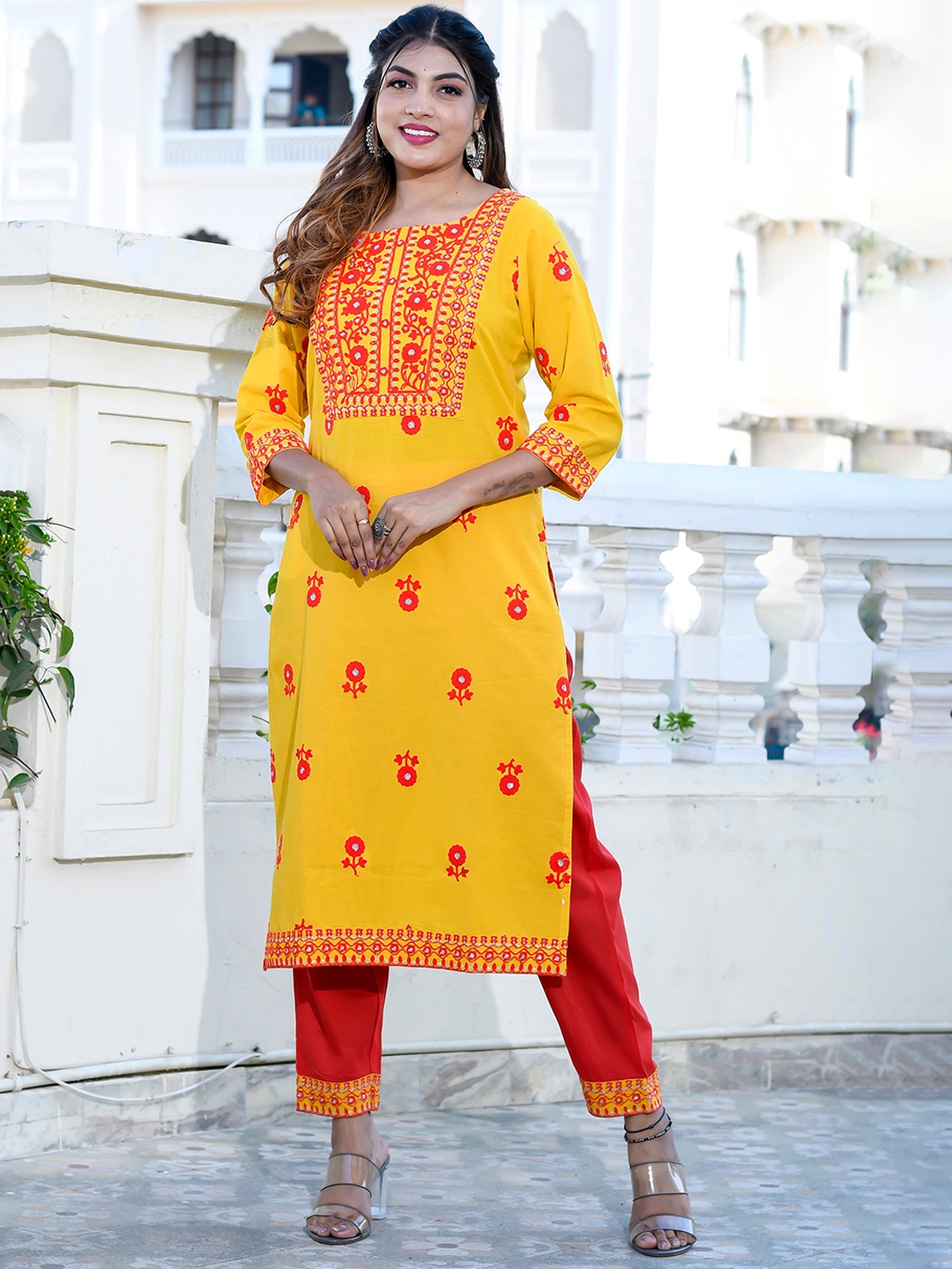 

Ramas Floral Embroidered Pure Cotton Kurta With Trousers, Yellow