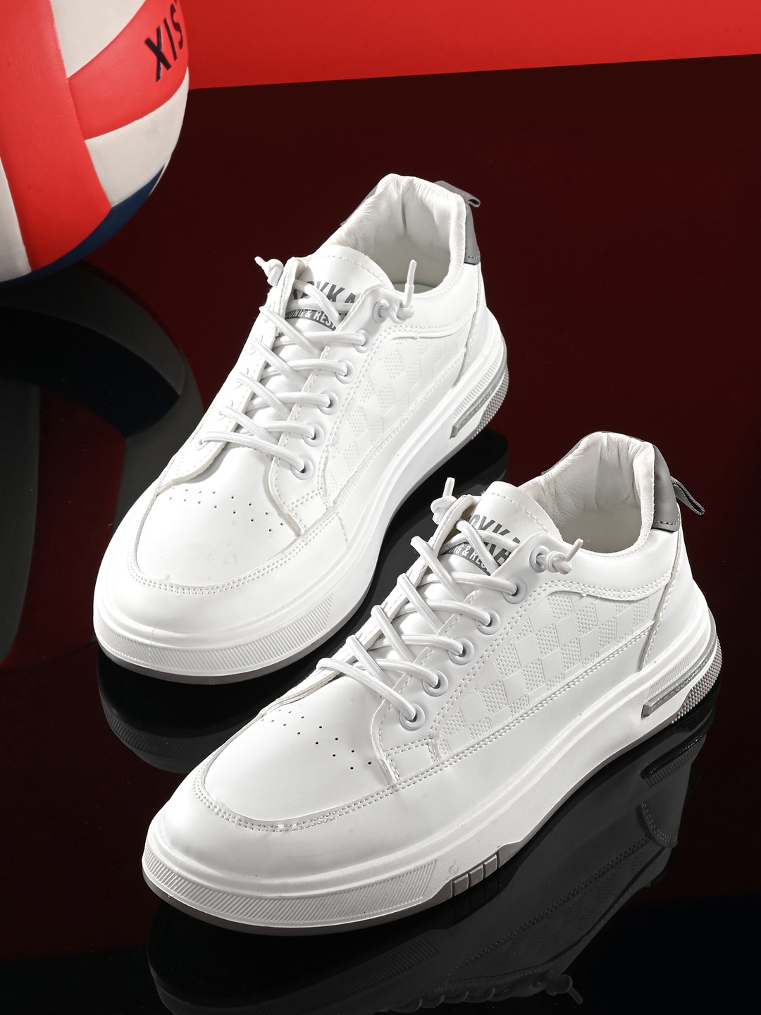 

SPYKAR Men Perforations Basics Sneakers, White