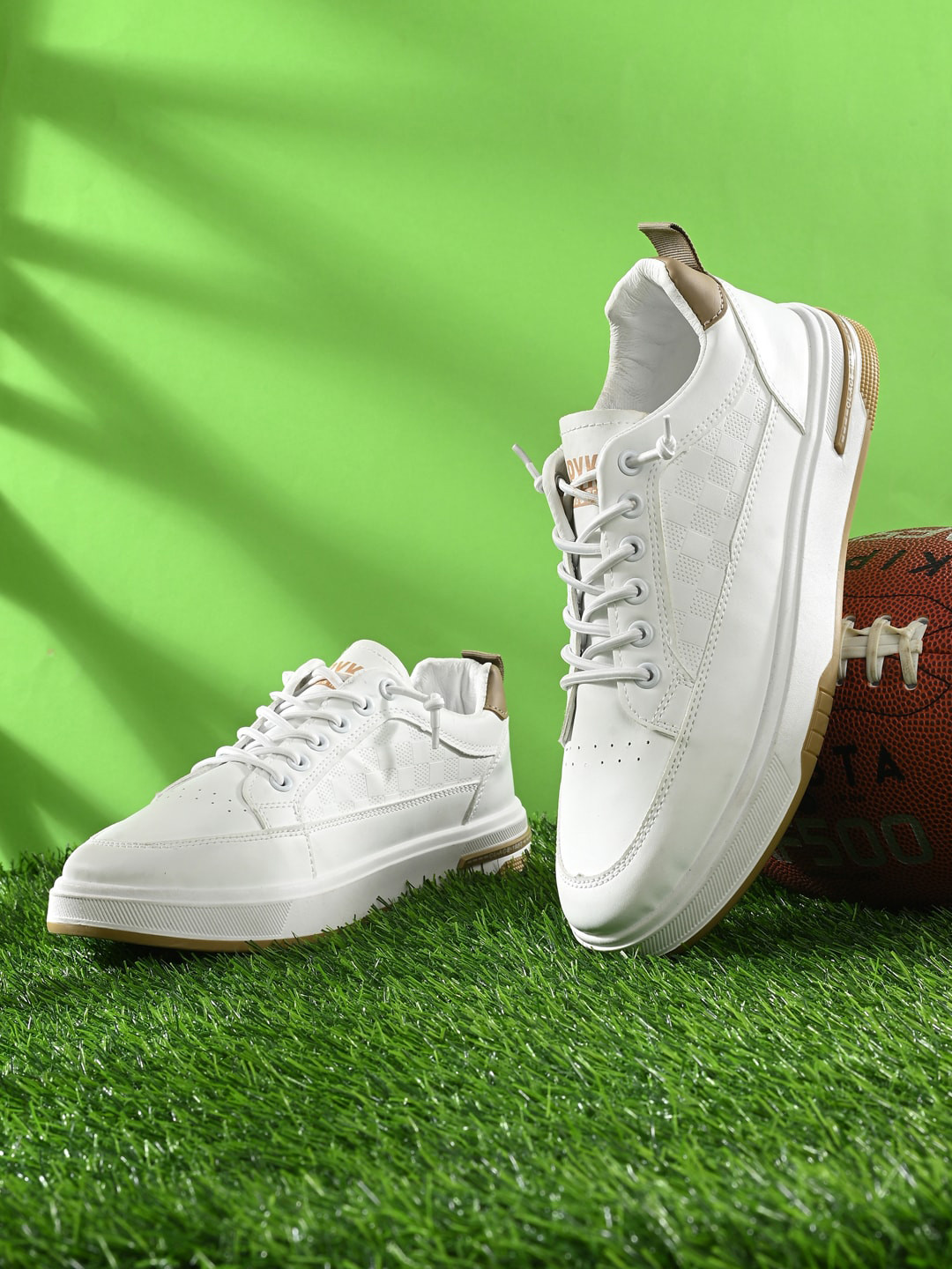 

SPYKAR Men Textured Cushioned Basics Sneakers, White
