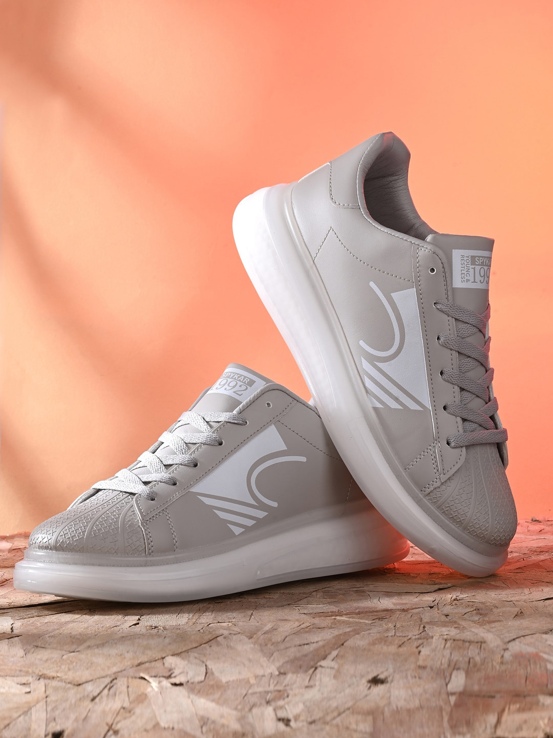 

SPYKAR Men Printed Basics Sneakers, Grey