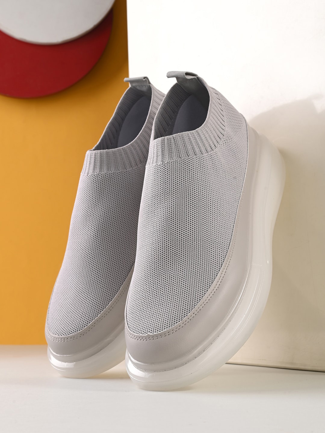 

SPYKAR Men Woven Design Knitted Sweat Absorbtion Contrast Sole Slip-On Sneakers, Grey