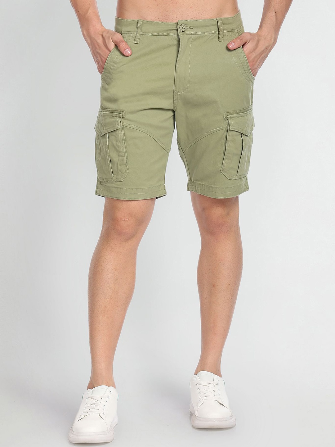 

Flying Machine Men Mid Rise Slim Fit Cargo Shorts, Green