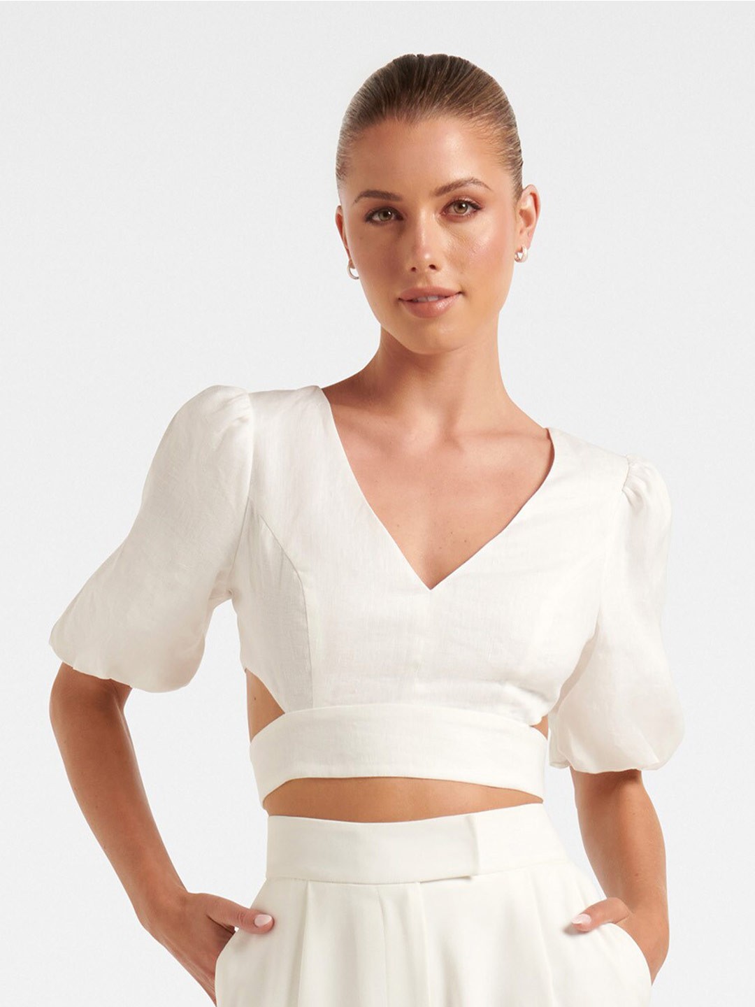 

Forever New Puff Sleeve Linen Styled Back Crop Top, White
