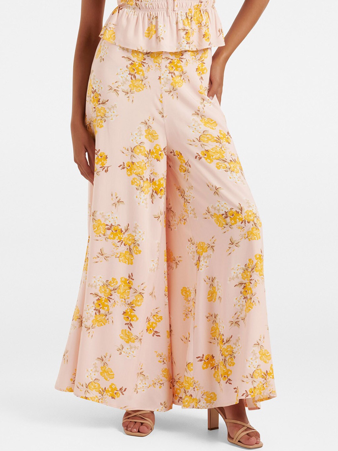 

Forever New Women Floral Printed High-Rise Parallel Trousers, Peach