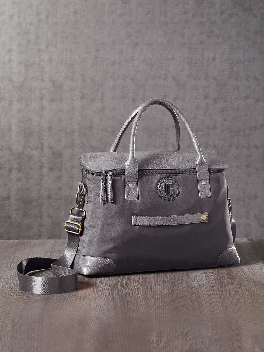 

Mona B Small Overnighter Messenger Bag, Grey