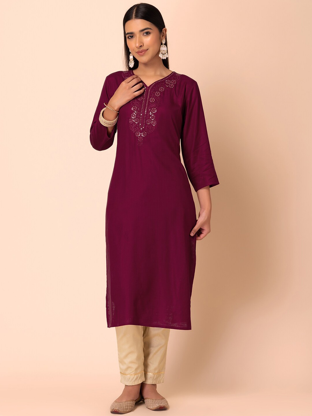

INDYA Embroidered Straight Kurtas, Maroon