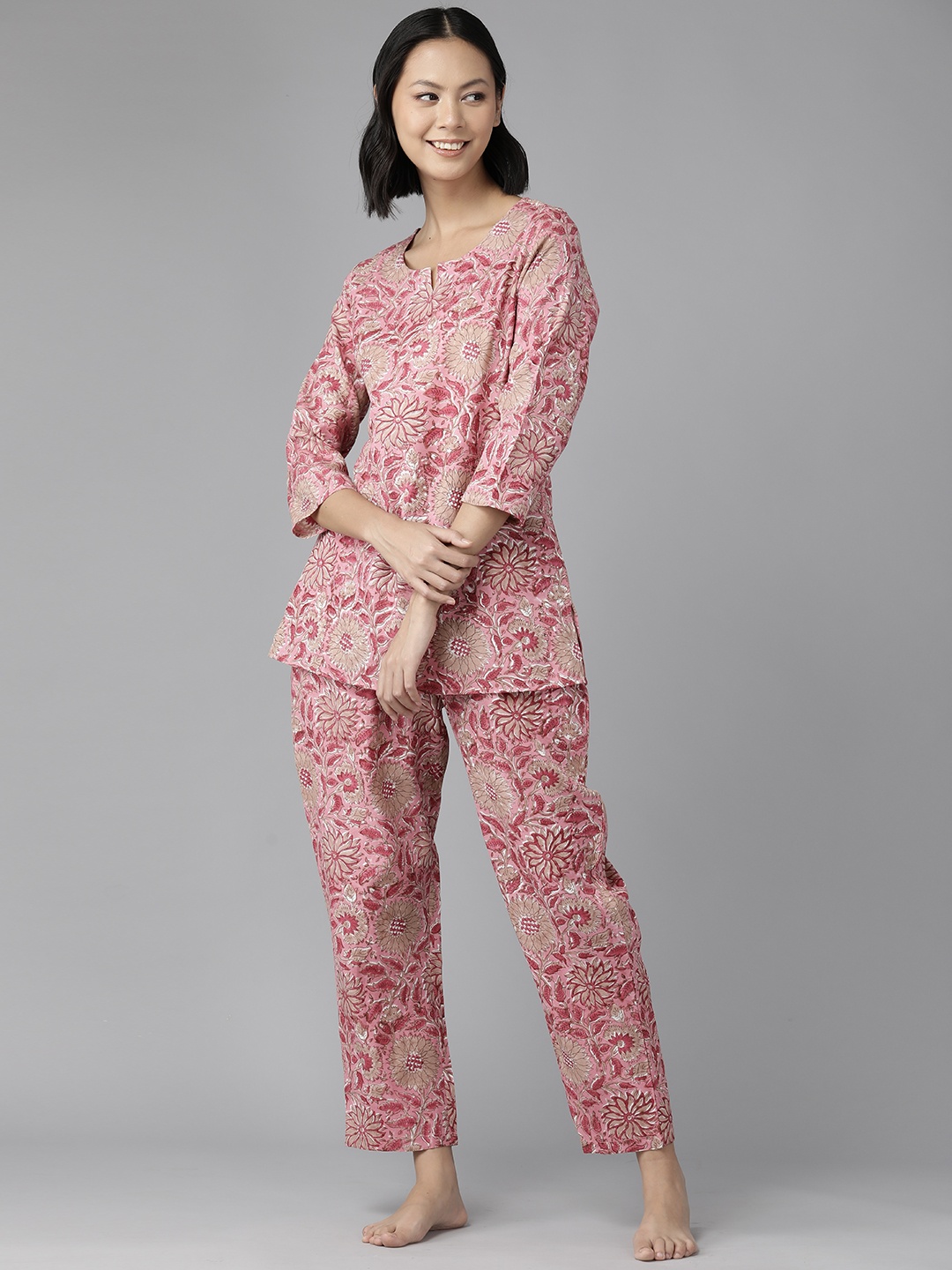 

Prakrti Women Cotton Printed Night suit, Pink