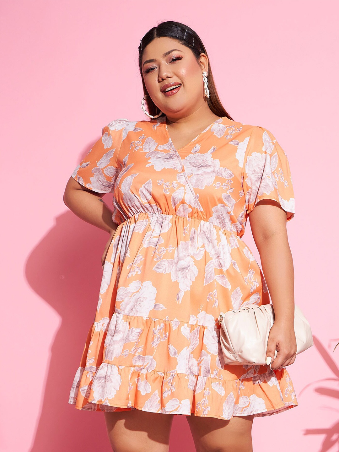 

SASSAFRAS Curve Orange Plus Size Floral Printed V-Neck Tiered Fit & Flare Dress