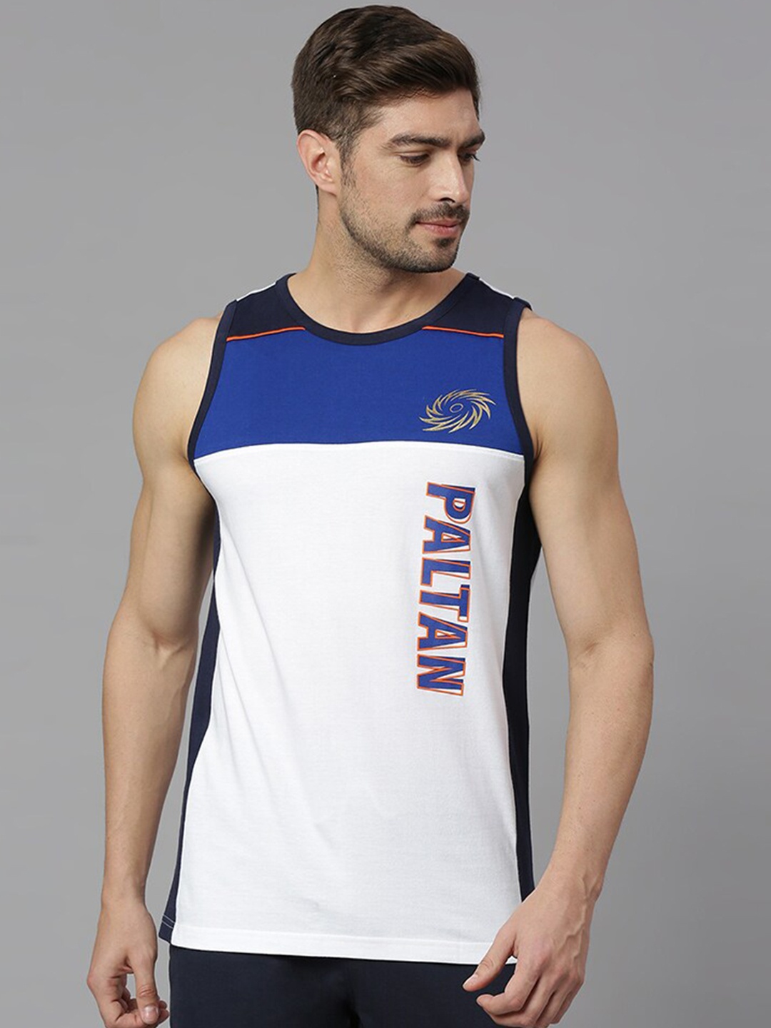 

FanCode Mumbai Indians Printed Cotton Sleeveless Gym Vest, White