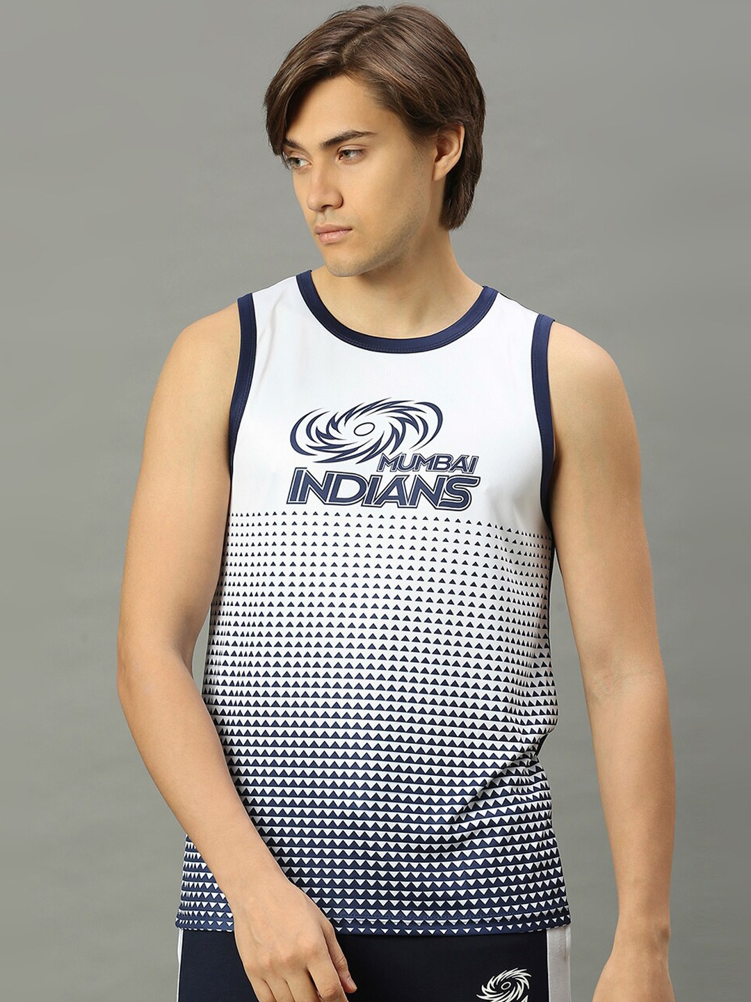 

FanCode Mumbai Indians Printed Round Neck Sleeveless Gym Vest, Navy blue