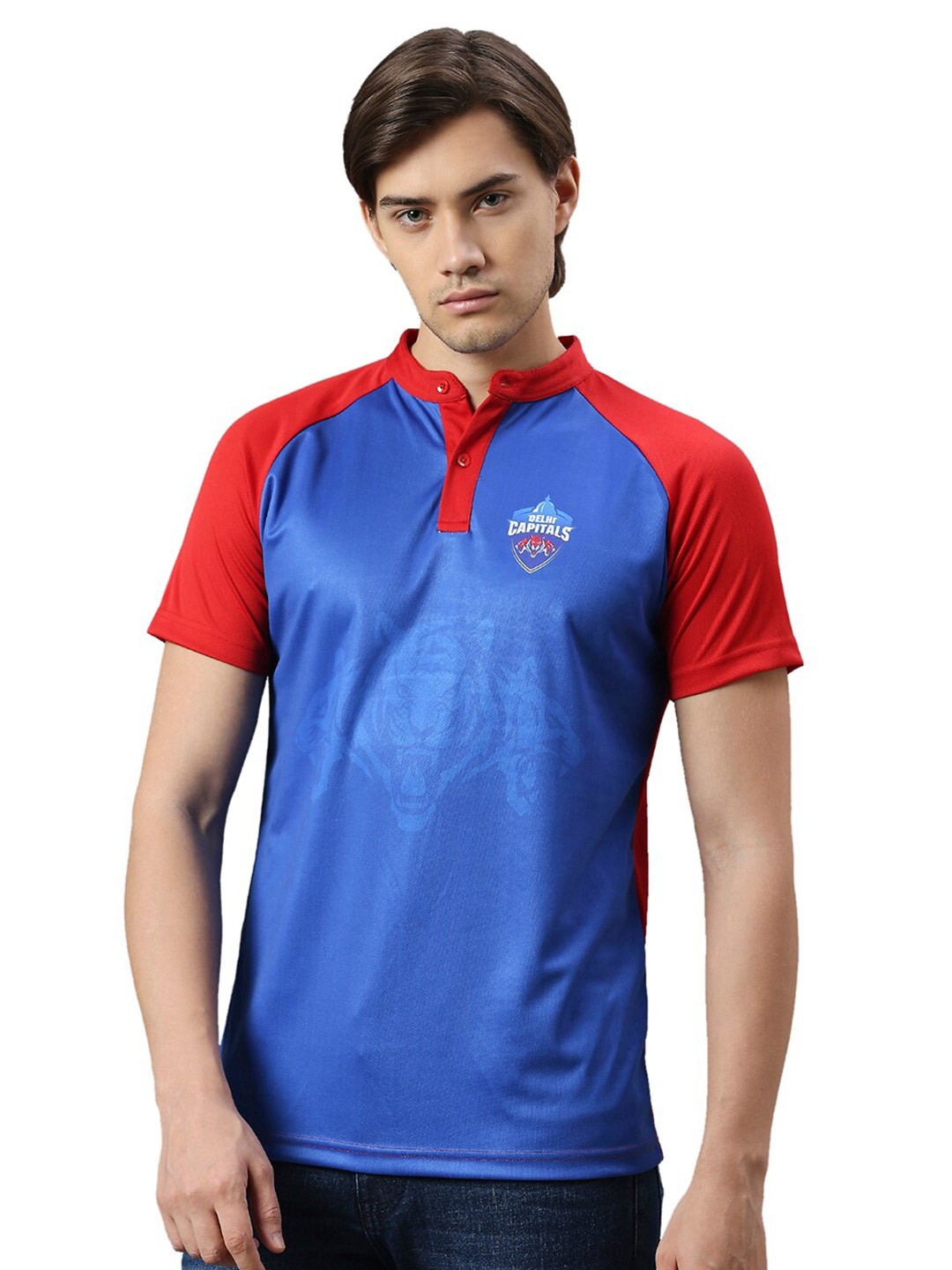 

FanCode Delhi Capitals Logo Print Mandarin Collar T-shirt, Blue