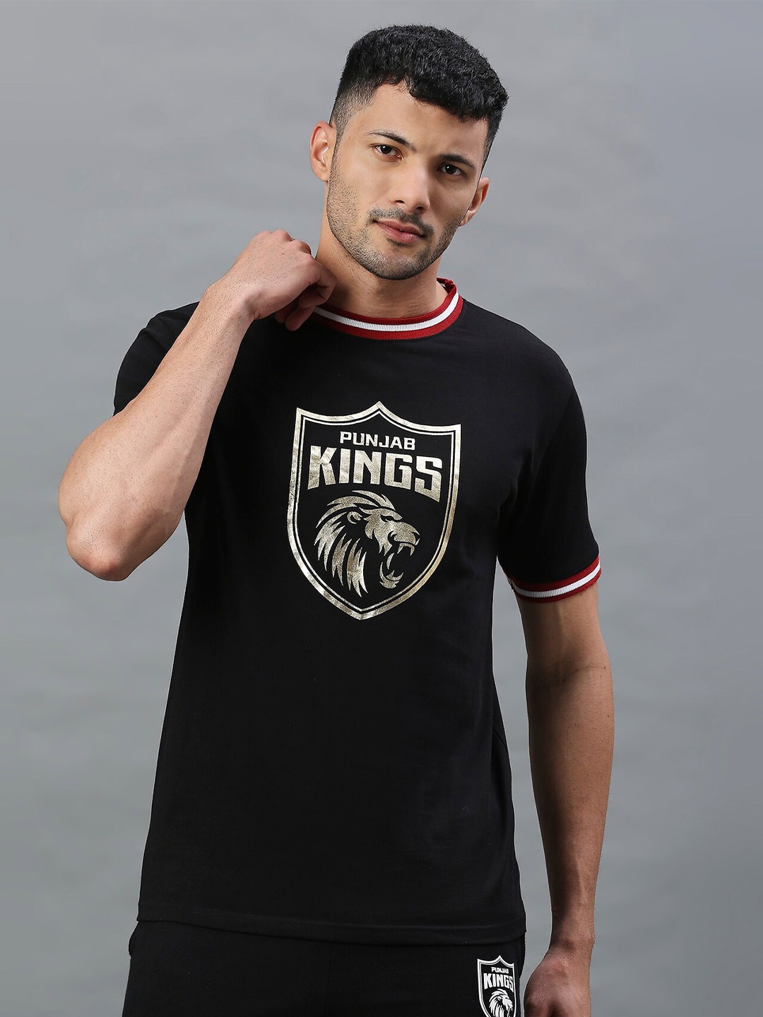 

FanCode Punjab Kings Printed Round Neck T-shirt, Black