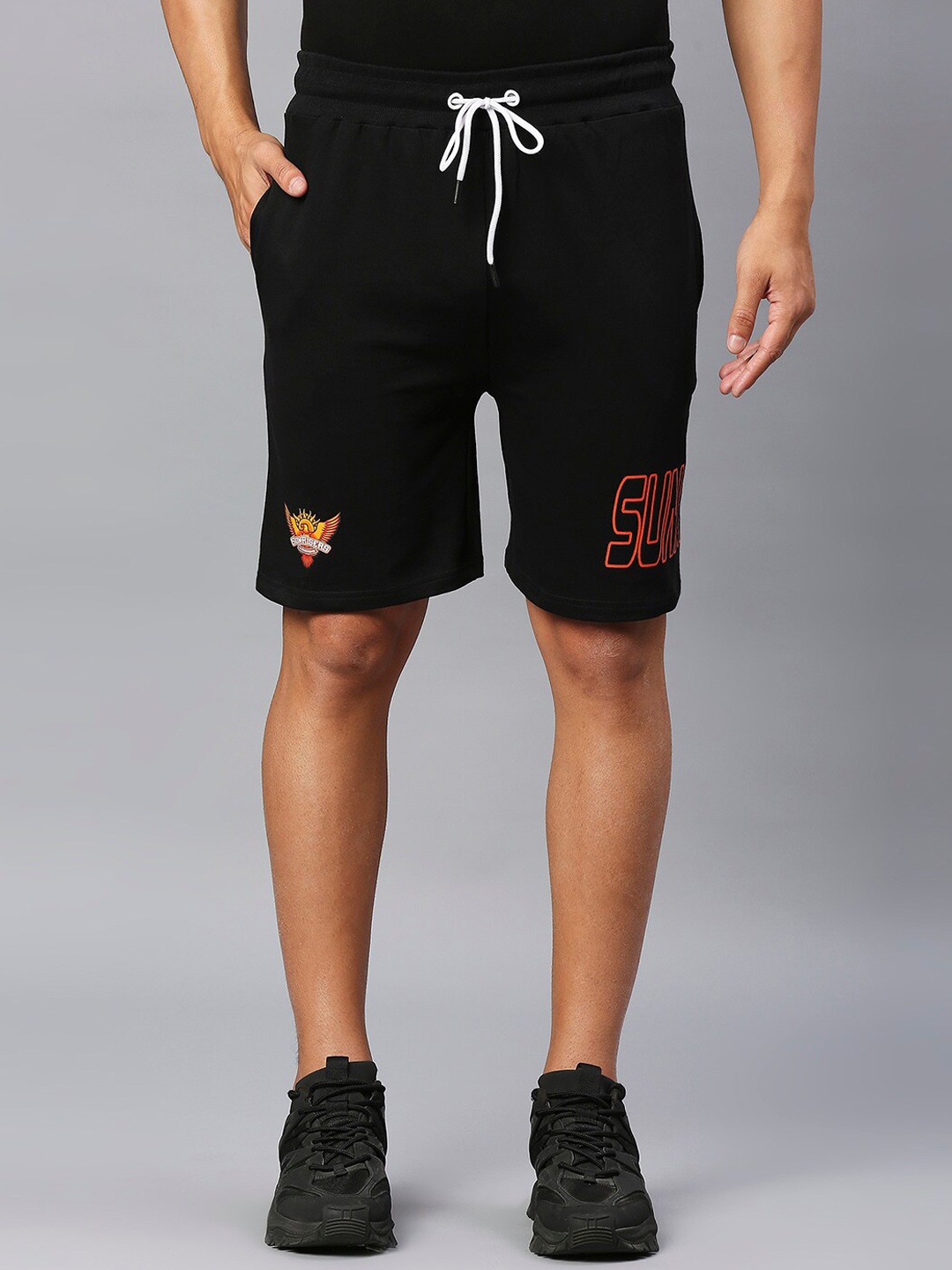 

FanCode Men Mid-Rise Sunrisers Hyderabad Logo Printed Sports Shorts, Black