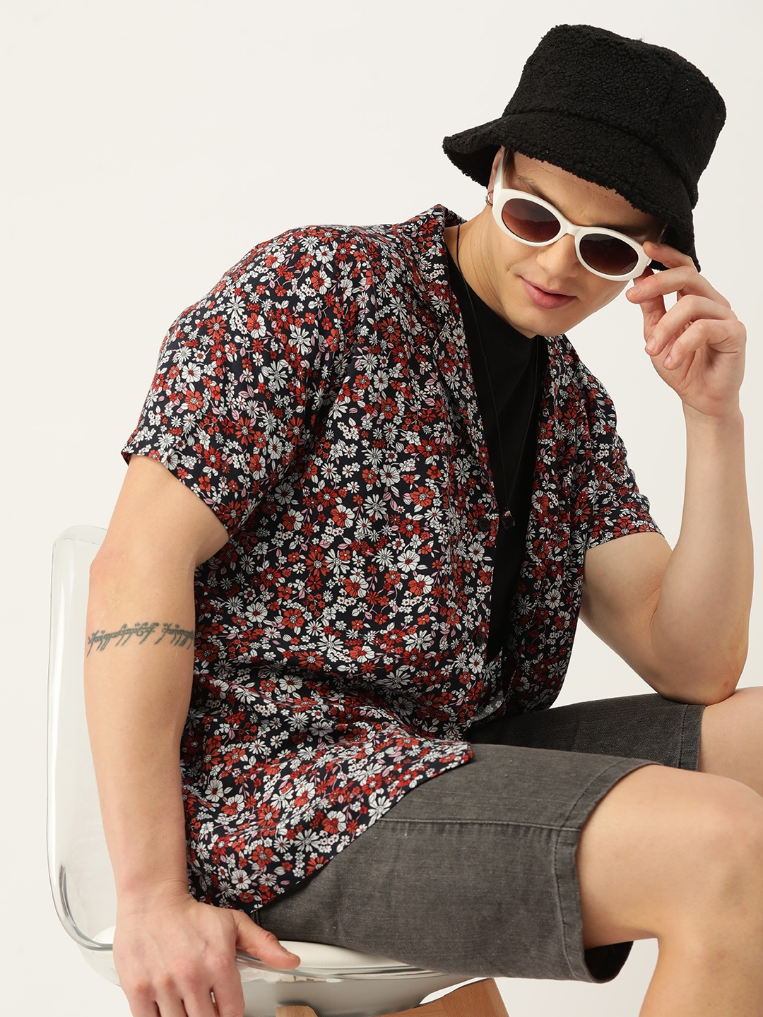 

Kook N Keech Classic Floral Printed Cuban Collar Casual Resort Shirt, White