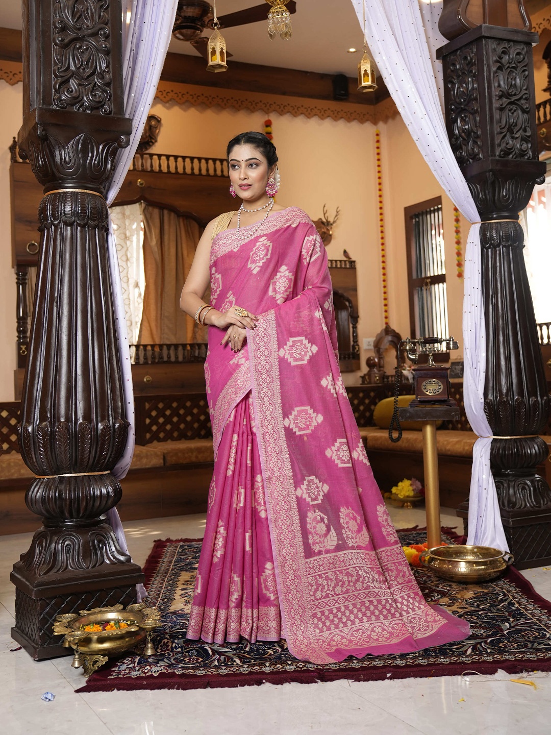 

elora Ethnic Woven Design Zari Pure Cotton Bhagalpuri Saree, Pink