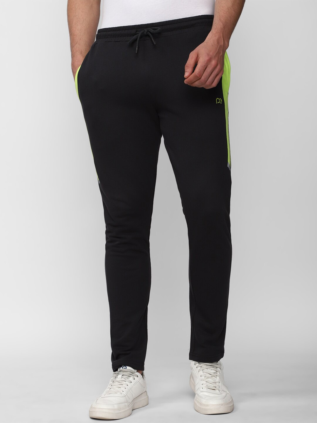 

Peter England Men Slim Fit Pure Cotton Track Pants, Black