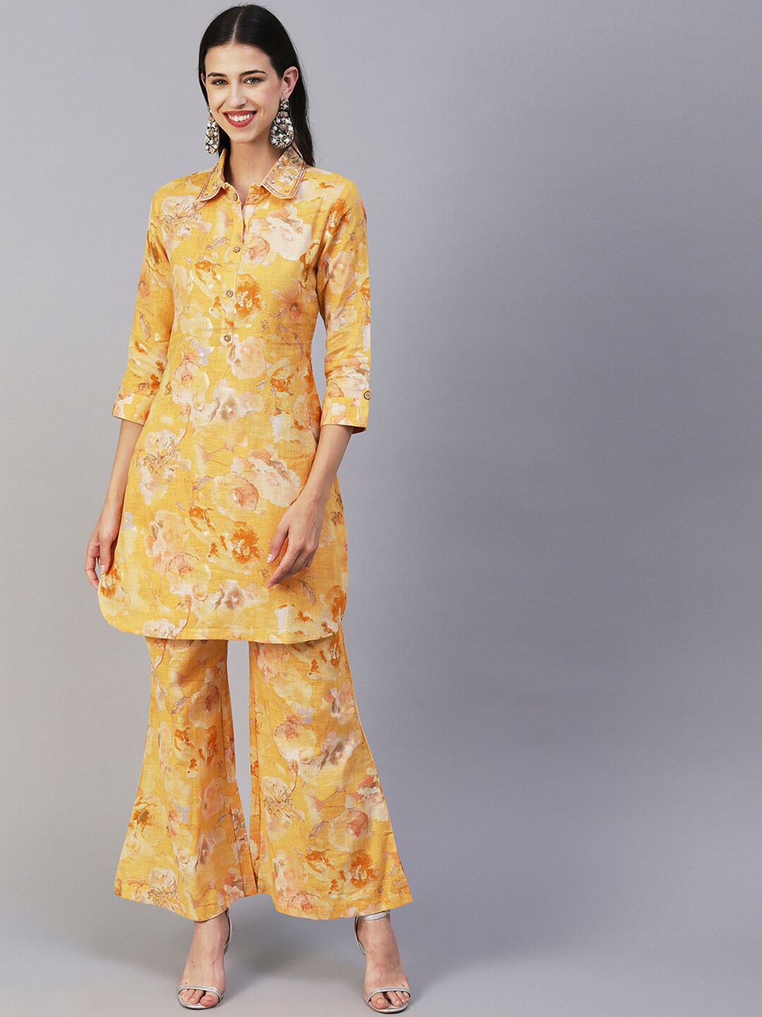

FASHOR Mustard Yellow & White Printed Shirt Collar Beads and Stones Kurta With Palazzos