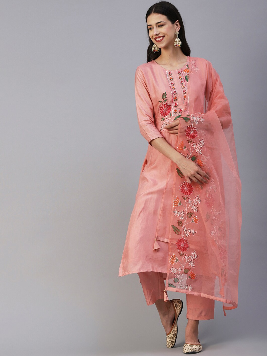 

FASHOR Peach-Coloured & Red Floral Printed Sequinned Kurta With Trousers & Dupatta