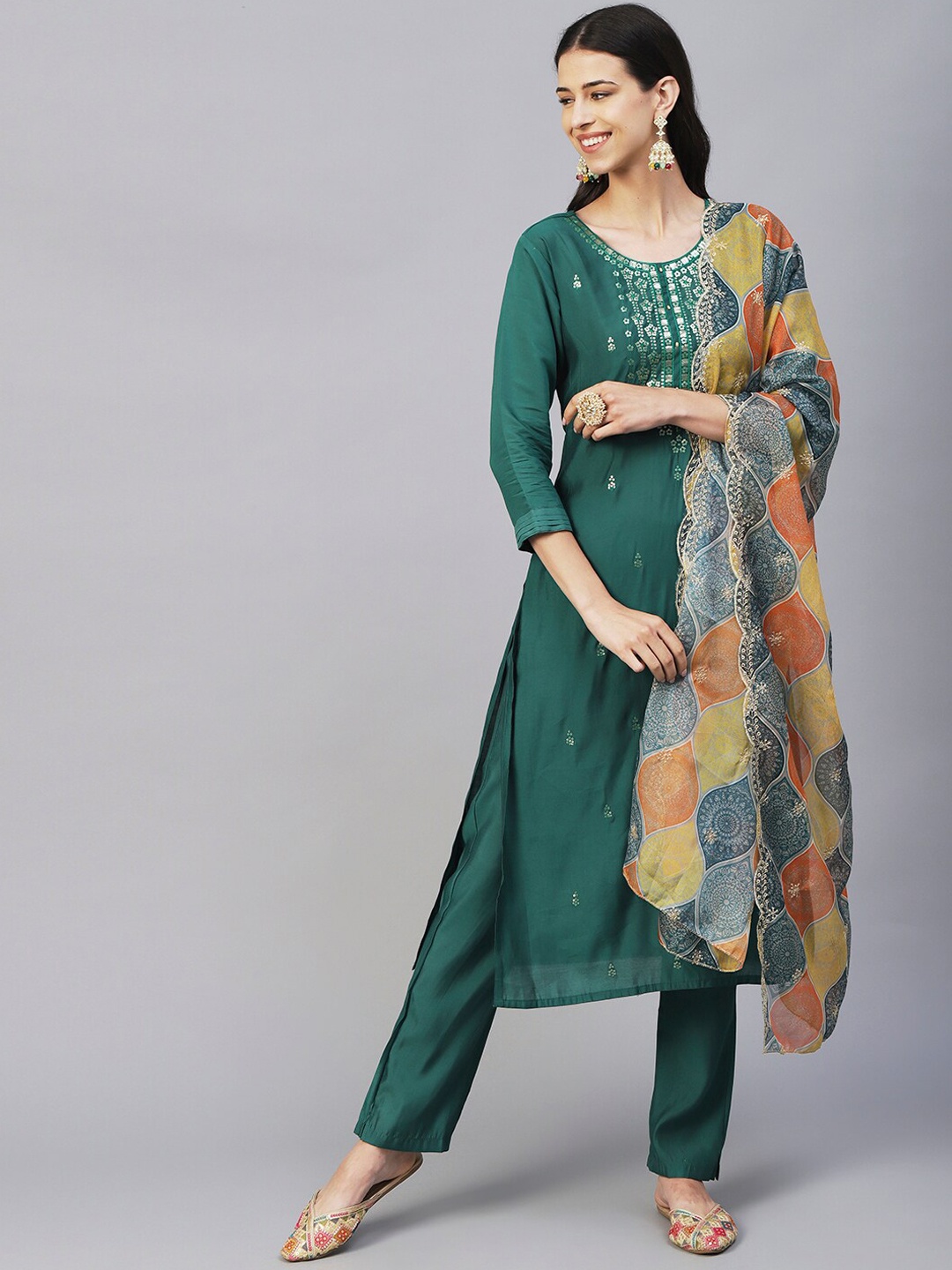 

FASHOR Green & White Embroidered Sequinned Kurta With Trousers & Dupatta