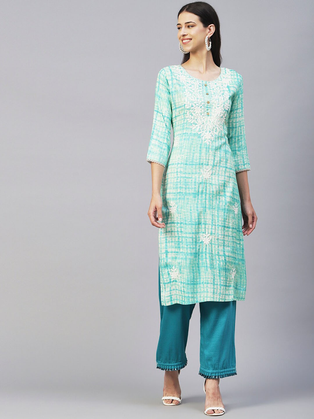 

FASHOR Turquoise Blue & White Ethnic Motifs Embroidered Chikankari Kurta