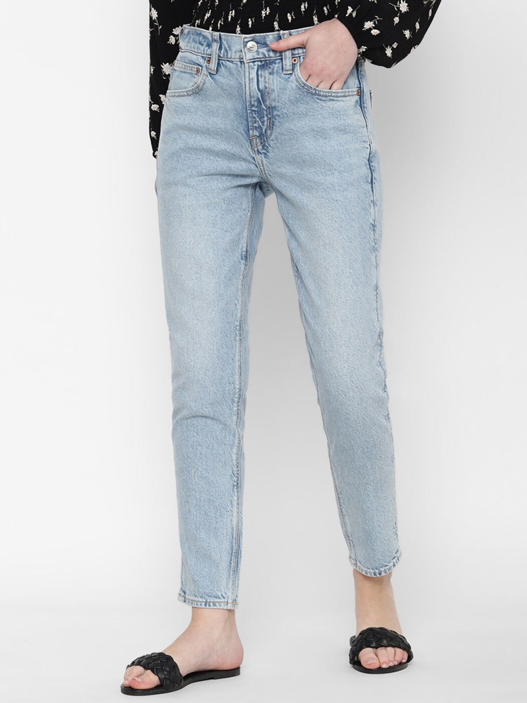

AMERICAN EAGLE OUTFITTERS Women Skinny Fit Heavy Fade Jeans, Blue