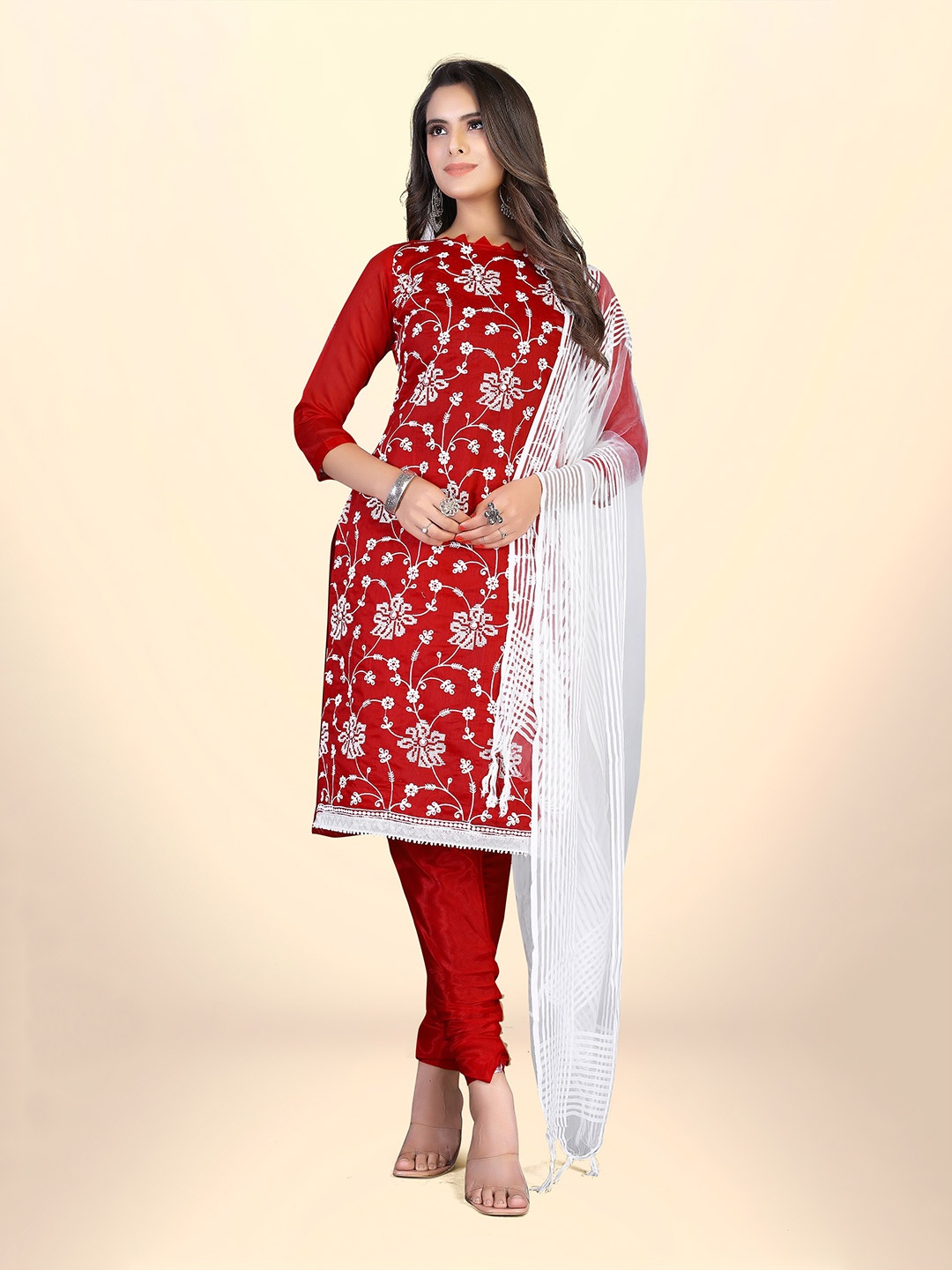 

Winza Designer Floral Printed Unstitched Dress Material, Red