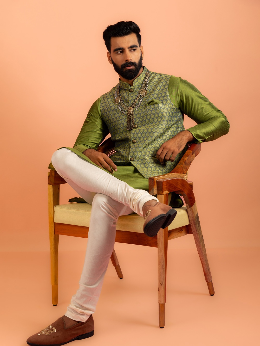 

KISAH Mandarin Collar Kurta with Churidar & Nehru Jacket, Green