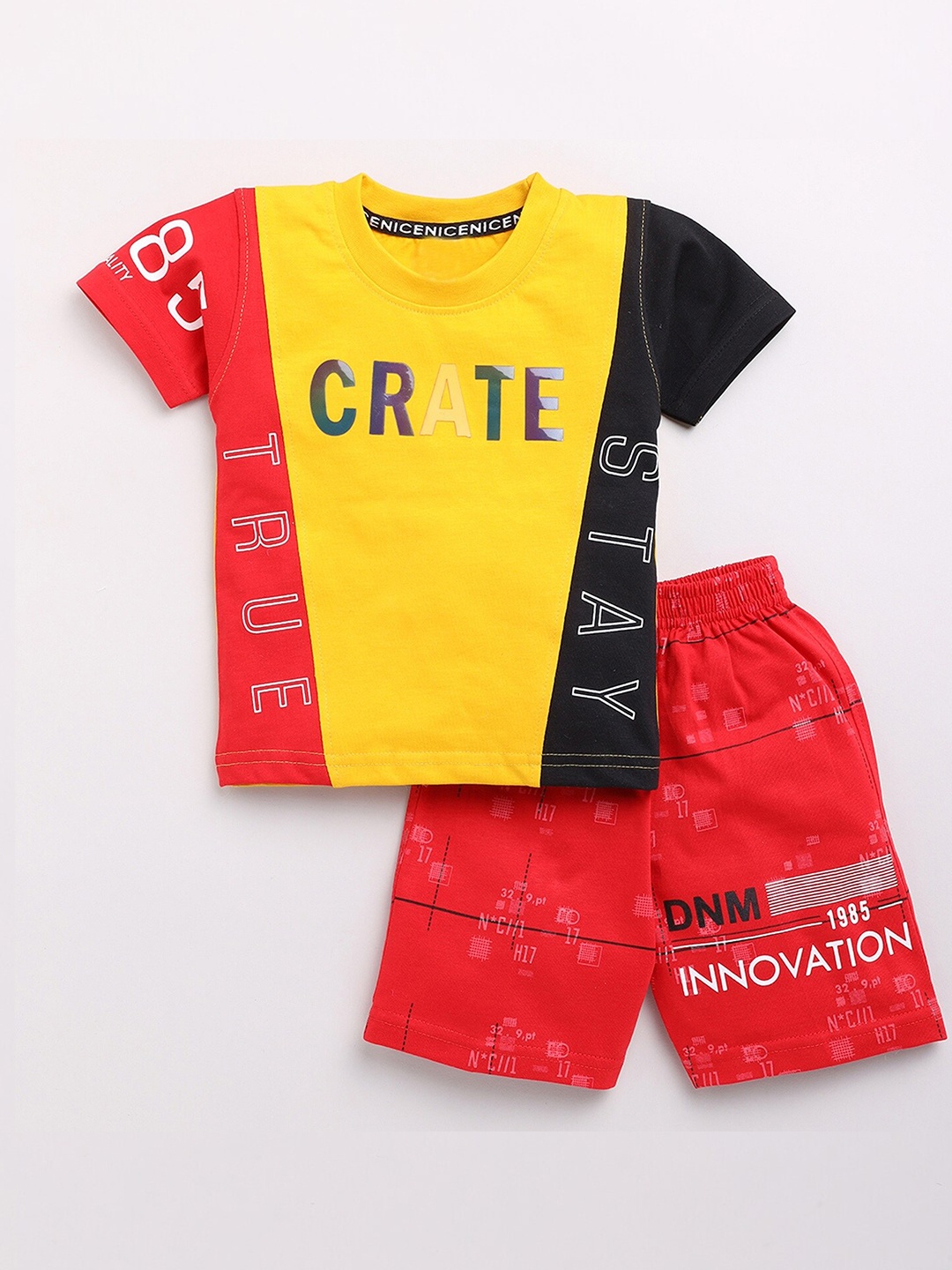 

YK Boys Printed Pure Cotton T-shirt with Shorts, Yellow