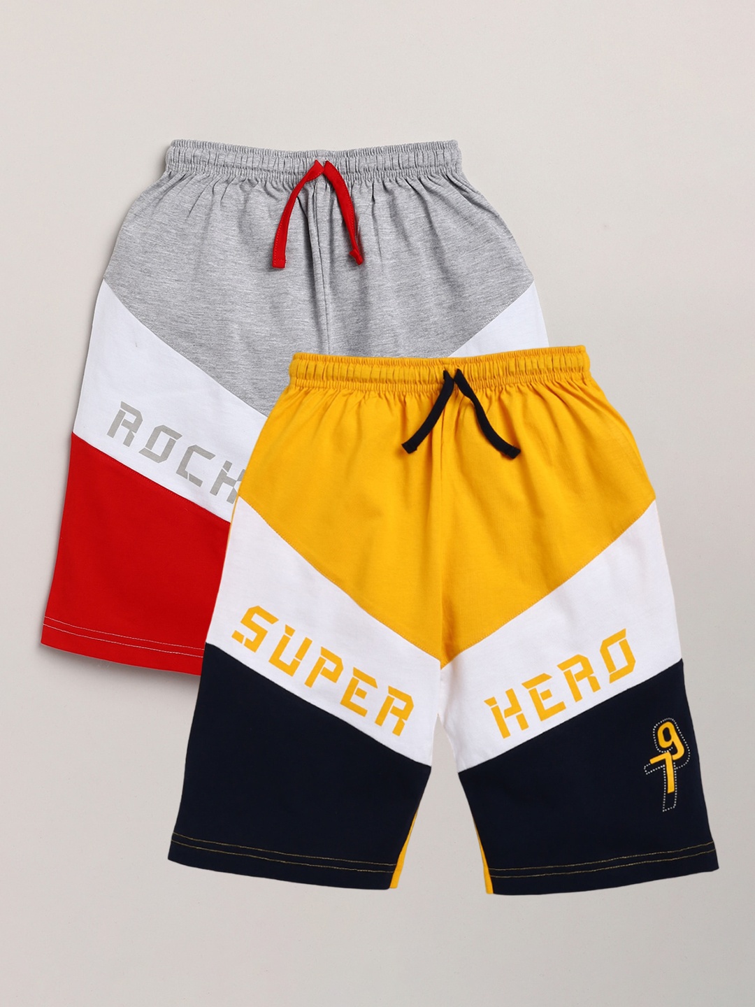 

YK Boys Pack Of 2 Assorted Colourblocked Printed Pure Cotton Shorts