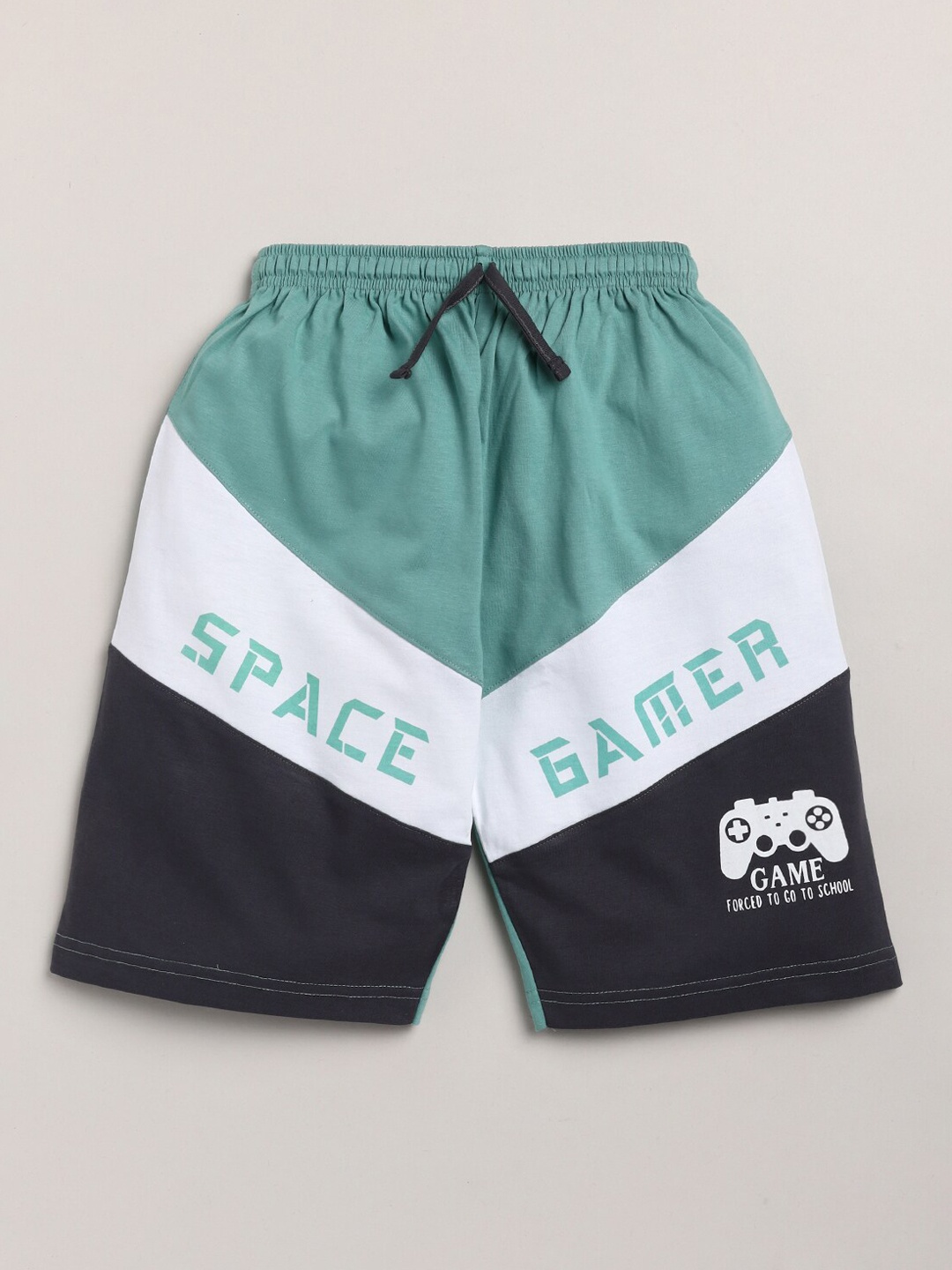 

YK Boys Typography Printed Pure Cotton Shorts, Green