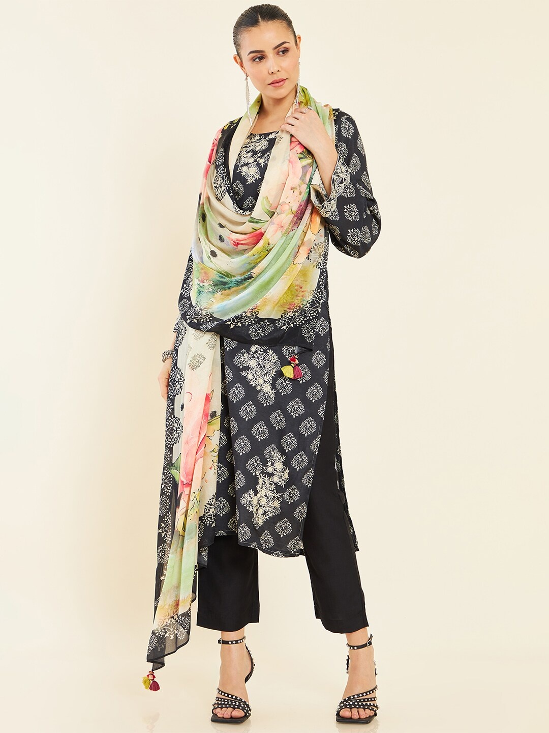 

Soch Printed Unstitched Dress Material, Charcoal