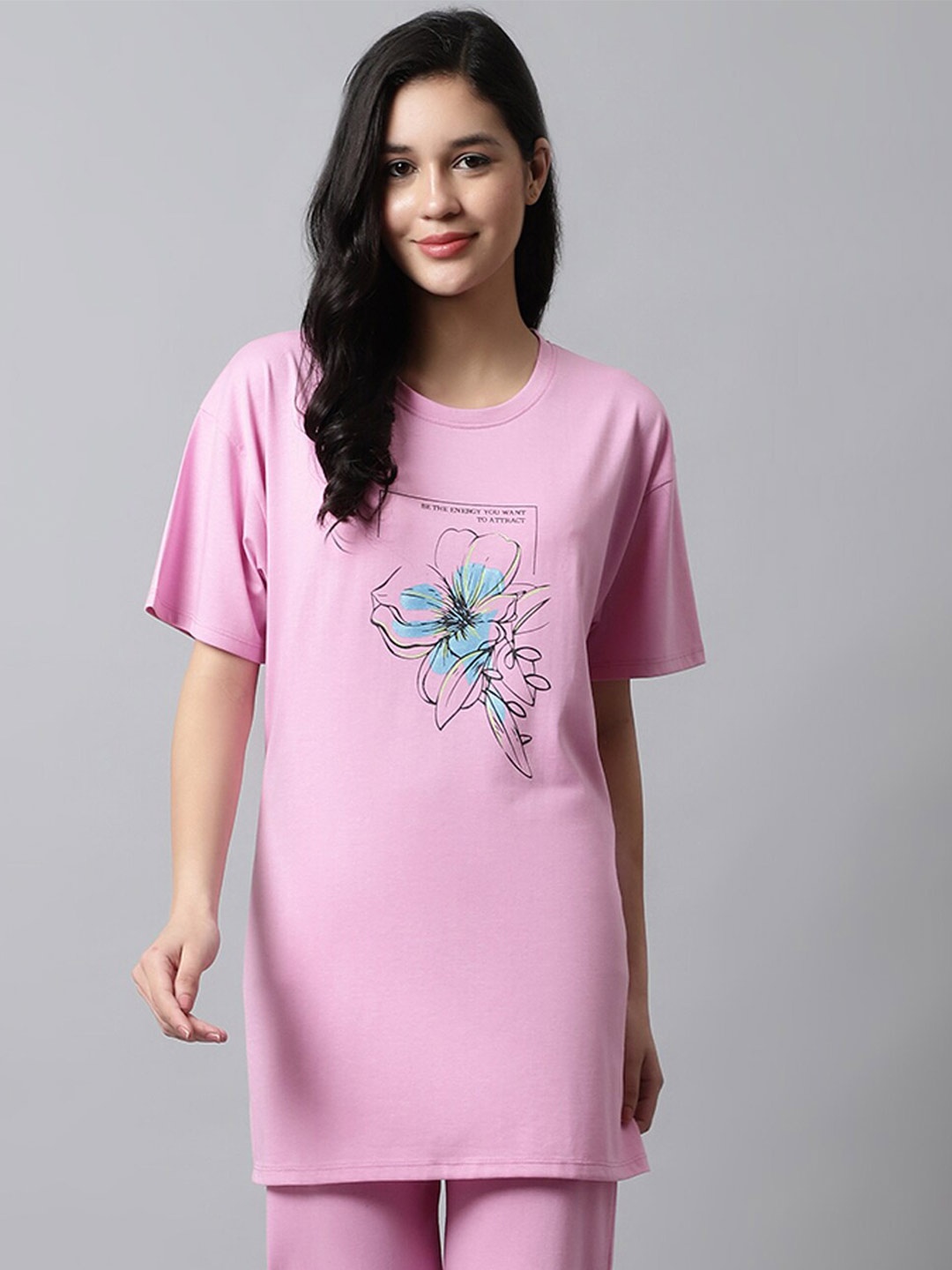 

Kanvin Pink Floral Printed Oversized Longline T-shirt