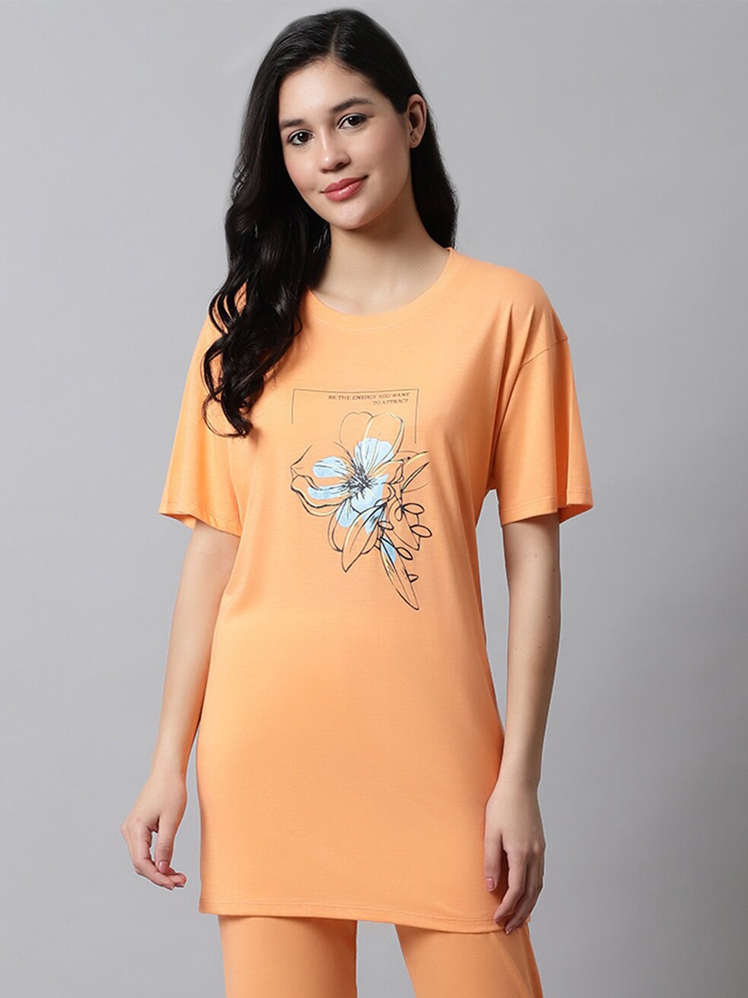 

Kanvin Orange Floral Printed Drop-Shoulder Sleeves Oversized Longline T-shirt