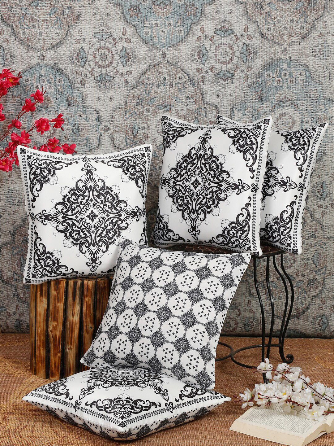 

Alina decor Black & White 5 Pieces Ethnic Motifs Square Cushion Covers