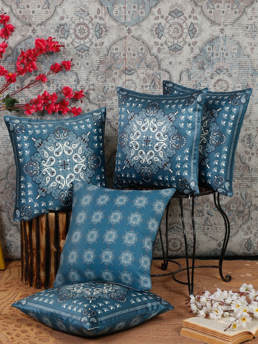 

Alina decor Blue & White 5 Pieces Ethnic Motifs Square Cushion Covers