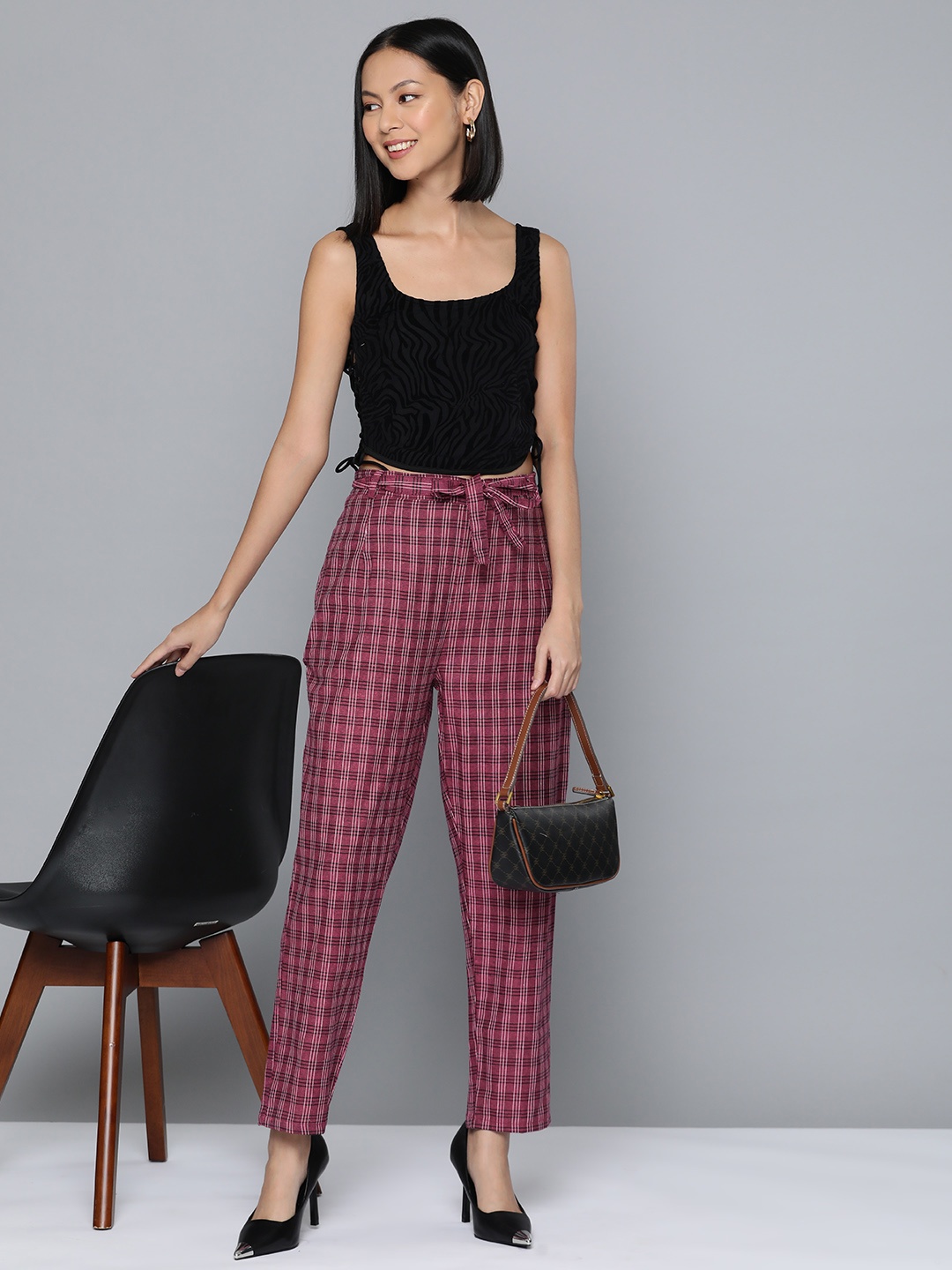 

HERE&NOW Women Checked Cigarette Trousers, Purple