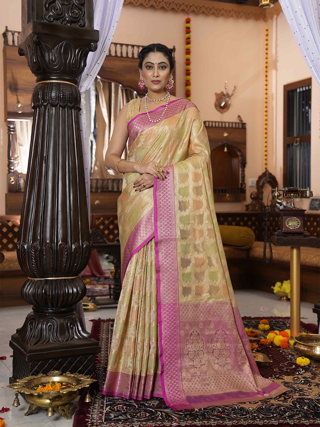 

elora Ethnic Motif Woven Design Bhagalpuri Saree, Cream