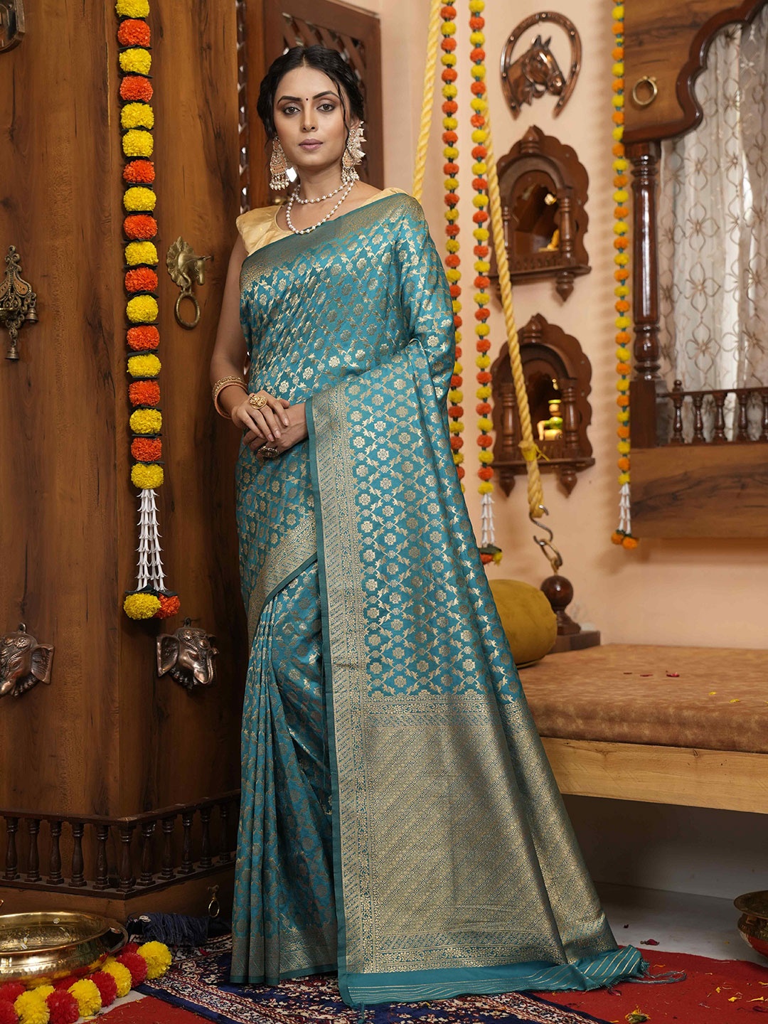 

elora Floral Woven Design Zari Bhagalpuri Saree, Blue