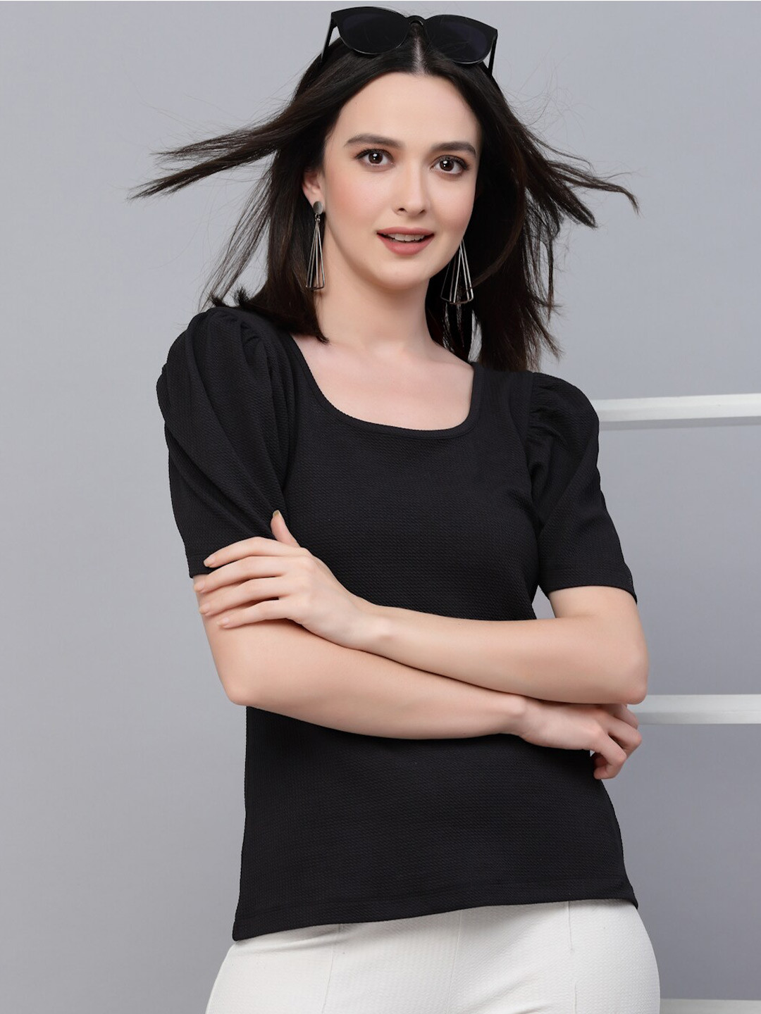

Style Quotient Black Scoop Neck Puff Sleeve Regular Top
