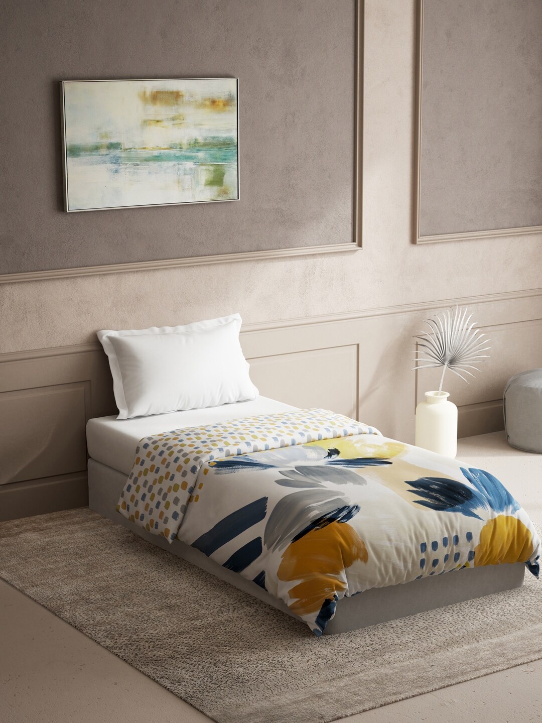 

DDecor Blue & White Printed Mild Winter 150 GSM Reversible Pure Cotton Single Bed Quilt