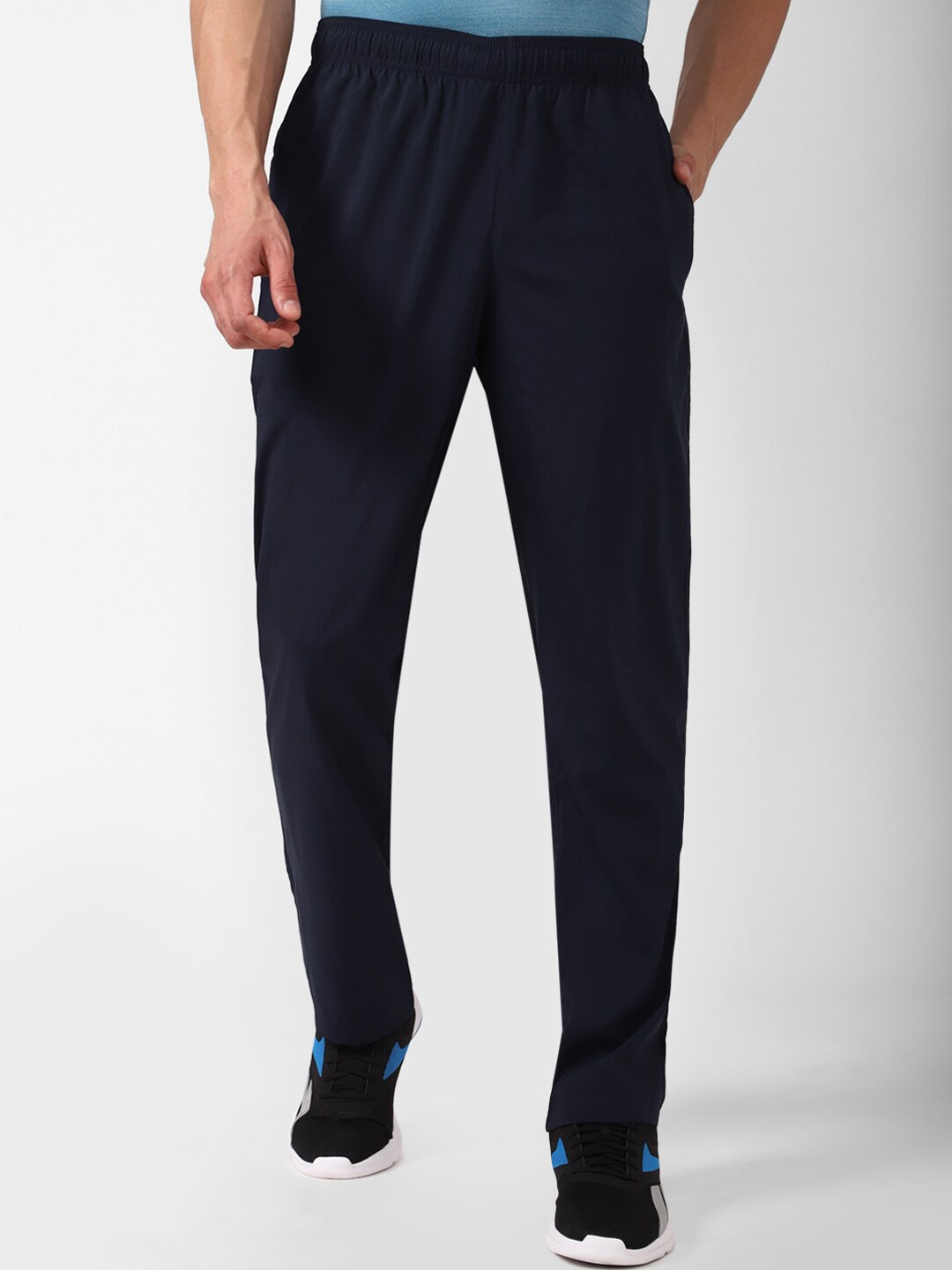 

Reebok Men TE WVN OH Track Pants, Navy blue