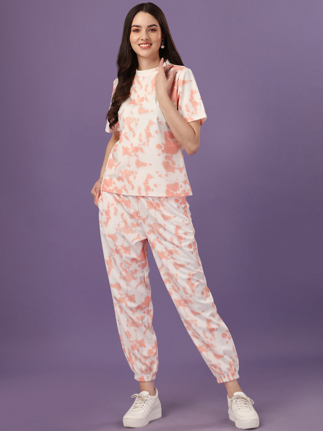 

KALINI Tie And Dye Printed Lycra Night Suit, Peach