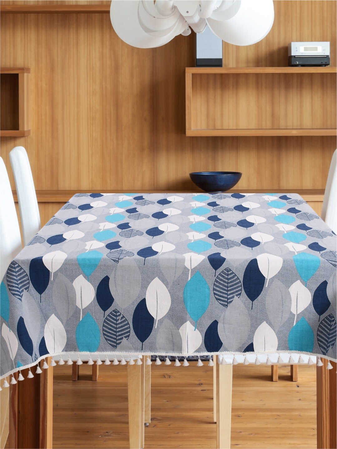 

URBAN SPACE Blue & White Printed Cotton 6 Seater Table Covers, Turquoise blue
