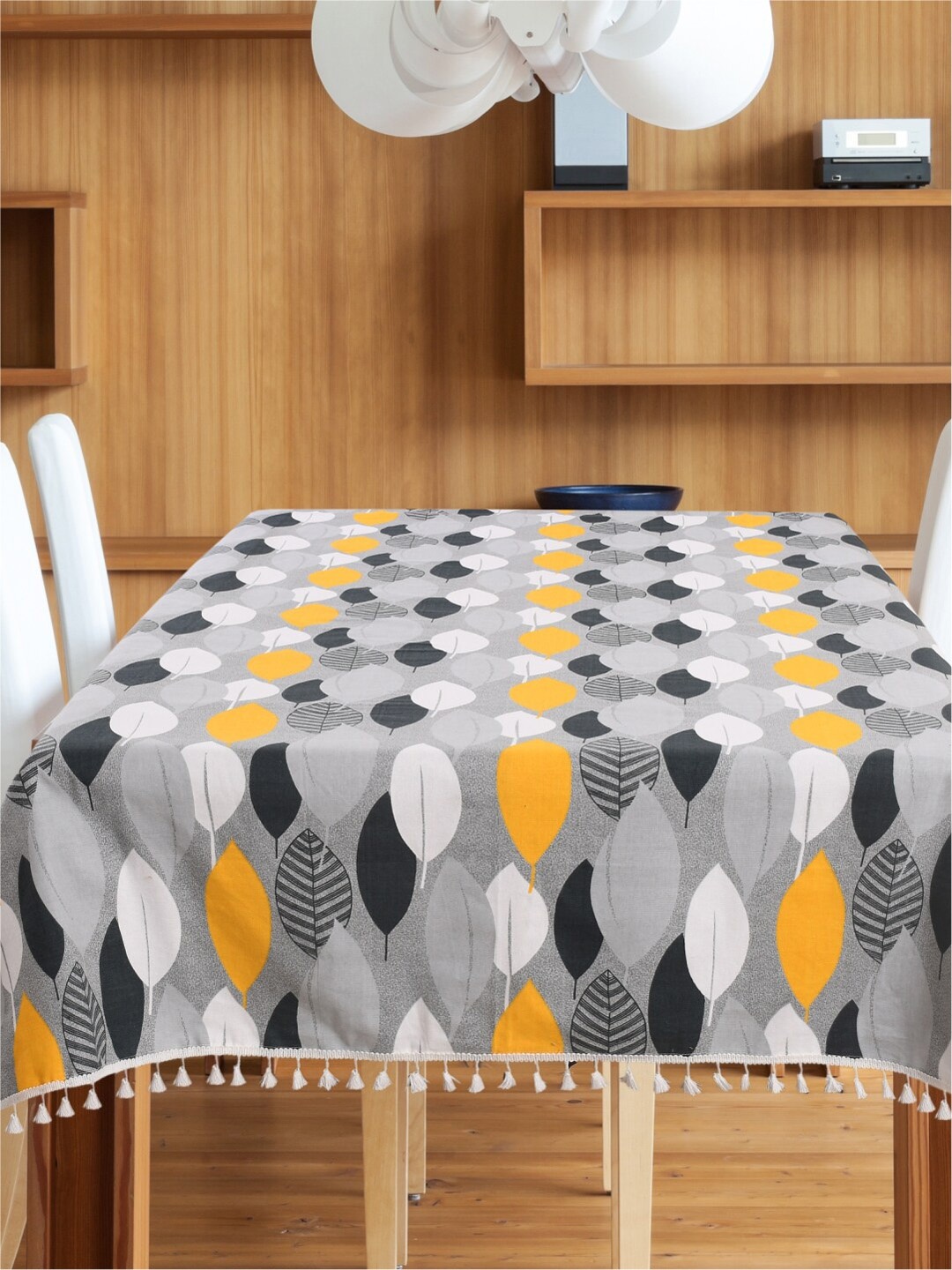 

URBAN SPACE Grey & Mustard Yellow Printed Cotton 4 Seater Table Cover