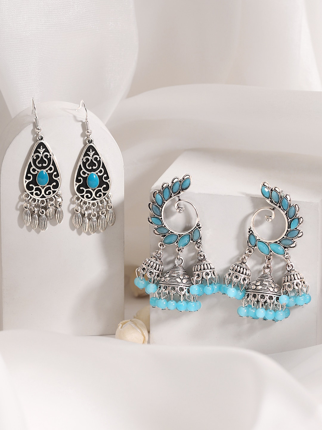 

Rubans Set Of 2 Silver-Plated Oxidized Classic Jhumkas