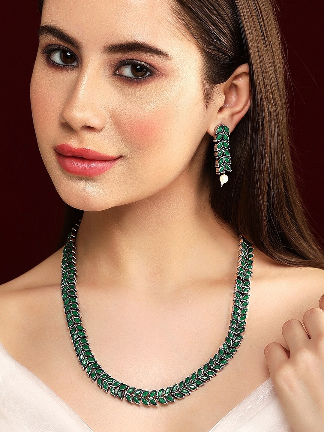 

Rubans Silver-Plated Cubic Zirconia Studded Jewellery Set