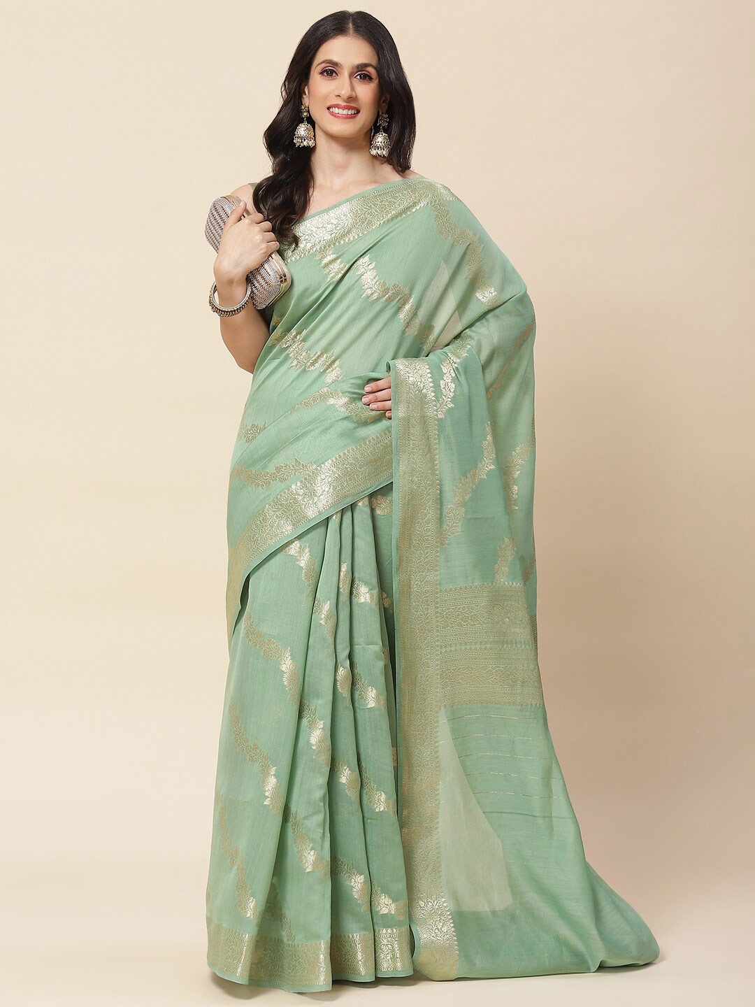 

Meena Bazaar Ethnic Motif Cotton Blend Zari Saree With Blouse Piece, Green