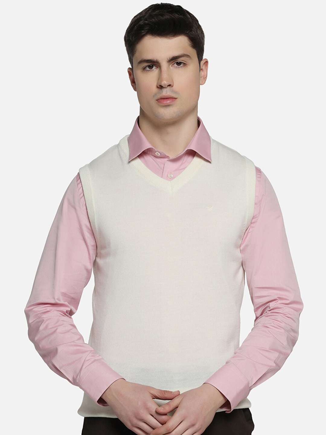 

Blackberrys V Neck Wool Sweater Vest, Cream